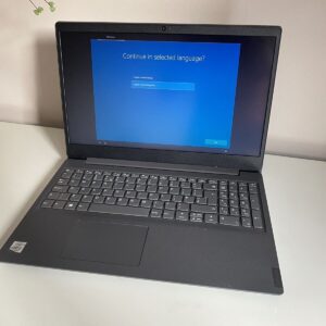 Ordinateur portable Lenovo V15 IIL 15,6 POUCES, Intel Core i3 1005G1, SSD 256 Go, 8 Go de RAM